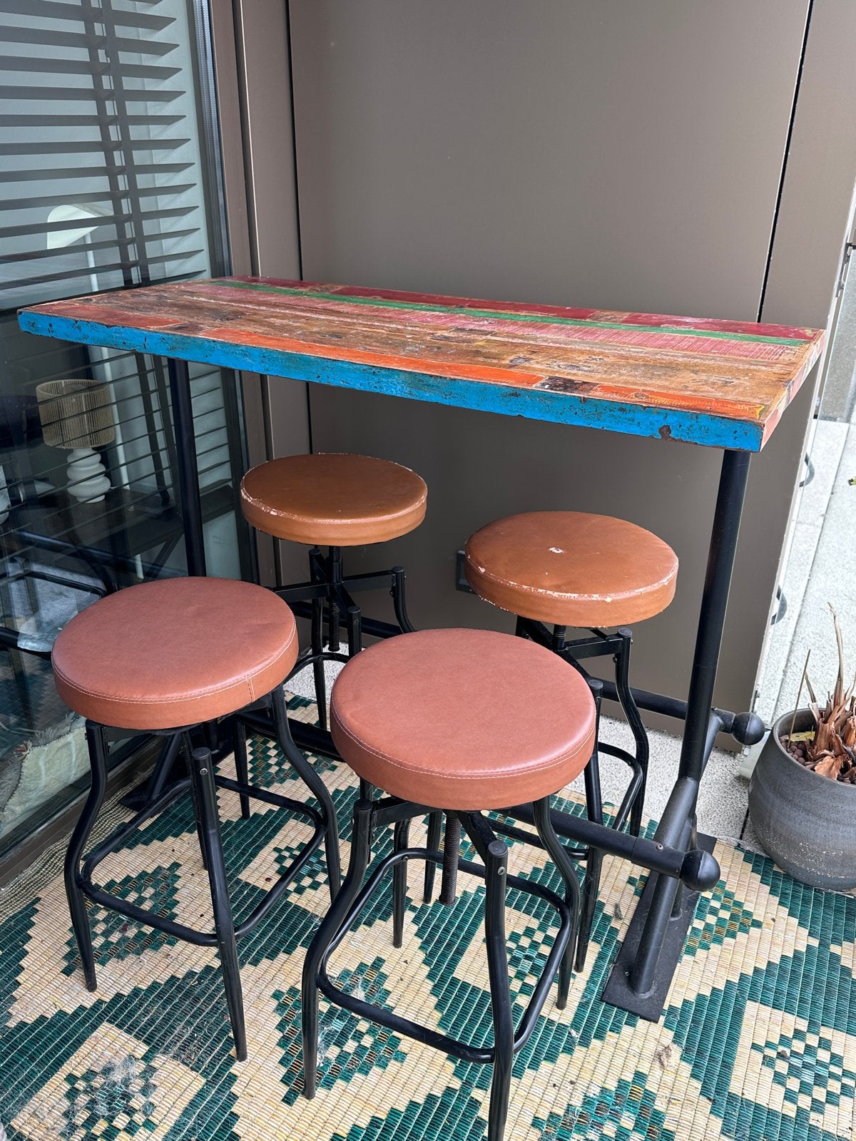 Hoge tafel met 4 barkrukken - gerecycled hout, Huis en Inrichting, Tafels | Eettafels, Ophalen, Gebruikt, 100 tot 150 cm, 50 tot 100 cm