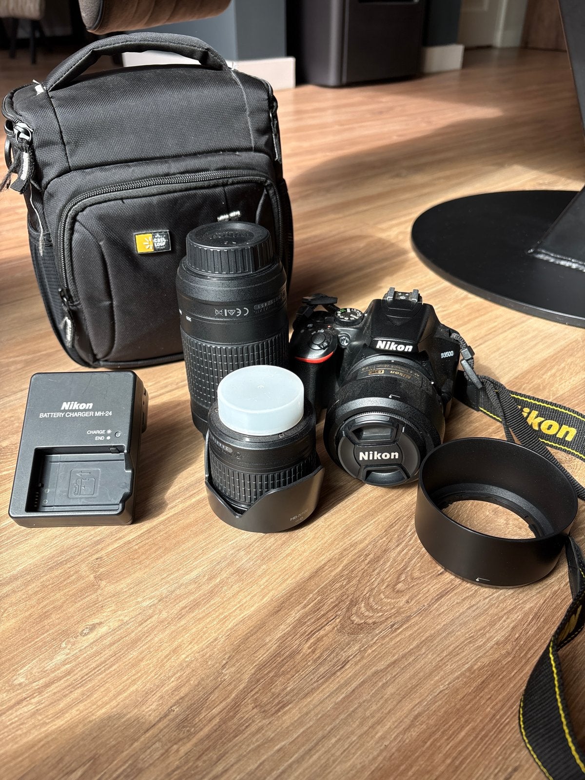 Nikon D3500 spiegelreflexcamera inclusief 3 lenzen, Gebruikt, Spiegelreflex, Nikon, Ophalen