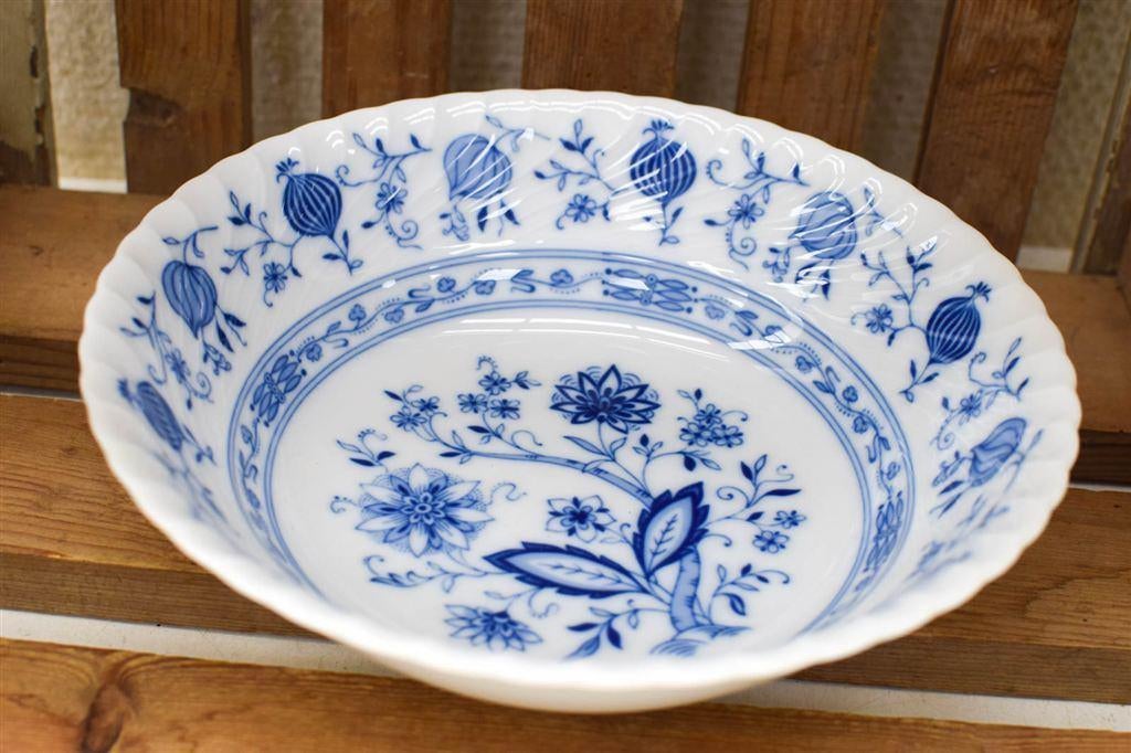 Royal Tettau porseleinen schaal 48682, Gebruikt, Ophalen of Verzenden, Bord(en), Wedgwood
