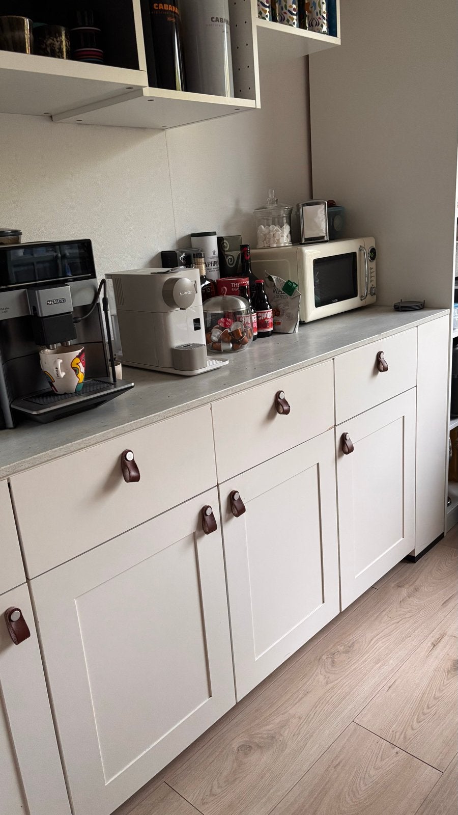 Witte keukenblok met lades en kastjes (240x90x50 cm), Huis en Inrichting, Keuken | Complete keukens, Ophalen, Gebruikt, Overige materialen