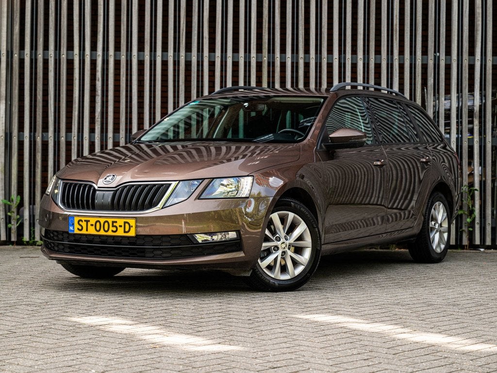 Skoda Octavia Combi 1.6 TDi 116pk |EX BTW/BPM| Navi|ClimateC, Auto's, Skoda, Voorwielaandrijving, 1227 kg, Stof, Gebruikt
