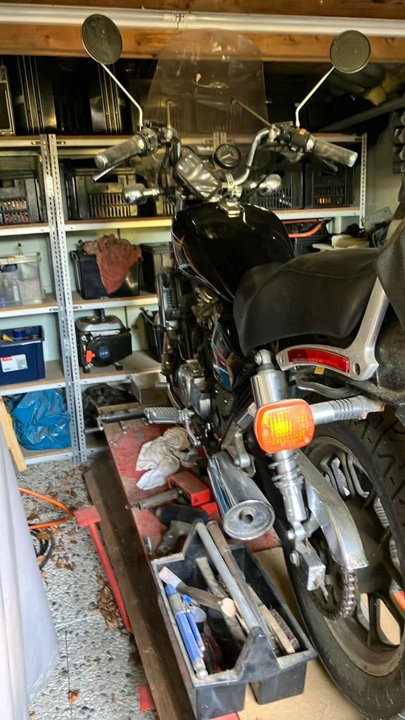 Gezocht liefhebber Honda Magna VF500/VF1100 voor onderdelen, Motoren, Onderdelen | Honda, Ophalen, Gebruikt