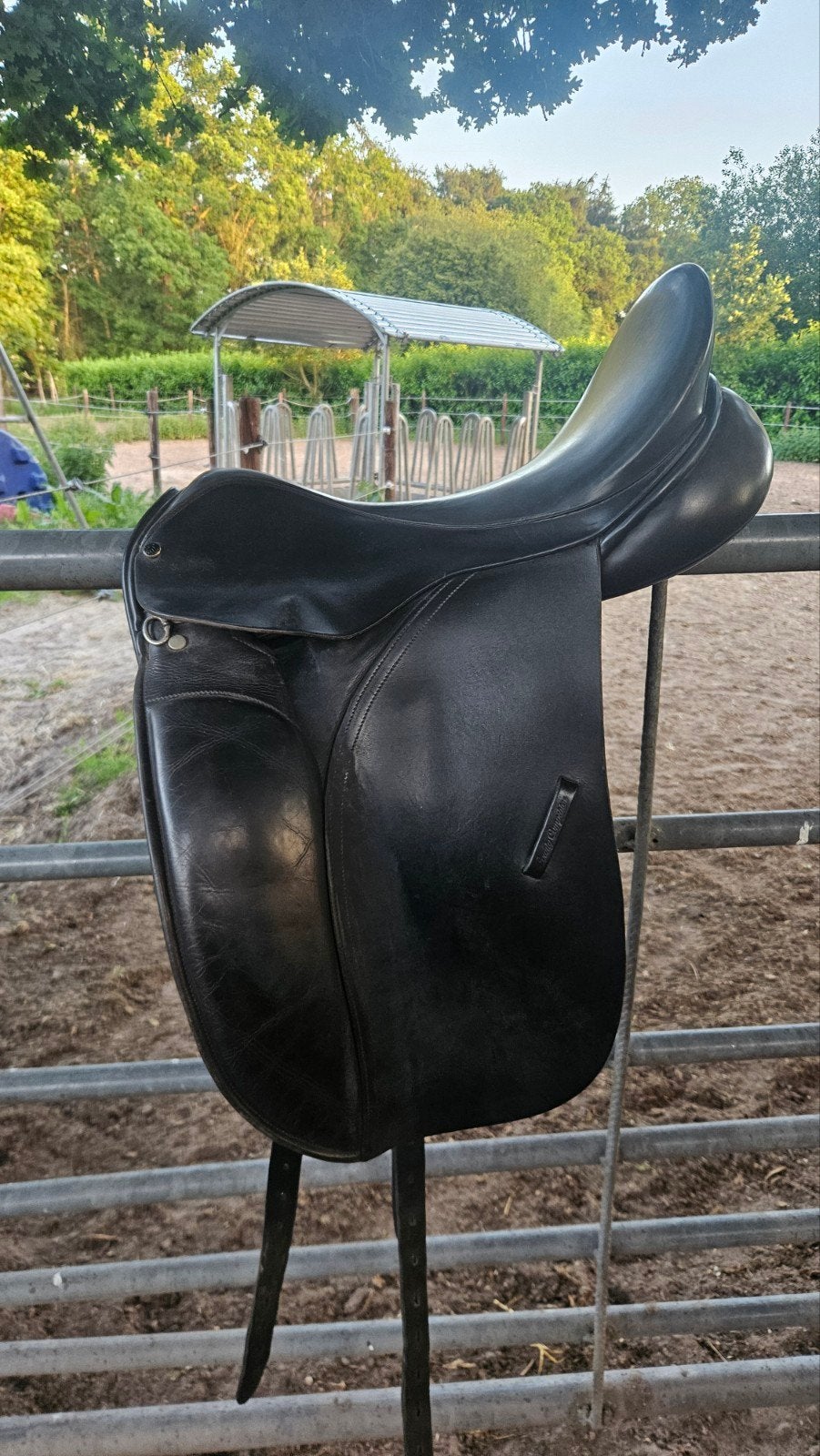 County 18 inch medium boom, Dieren en Toebehoren, Paarden en Pony's | Zadels, Ophalen, Zo goed als nieuw, Dressuur