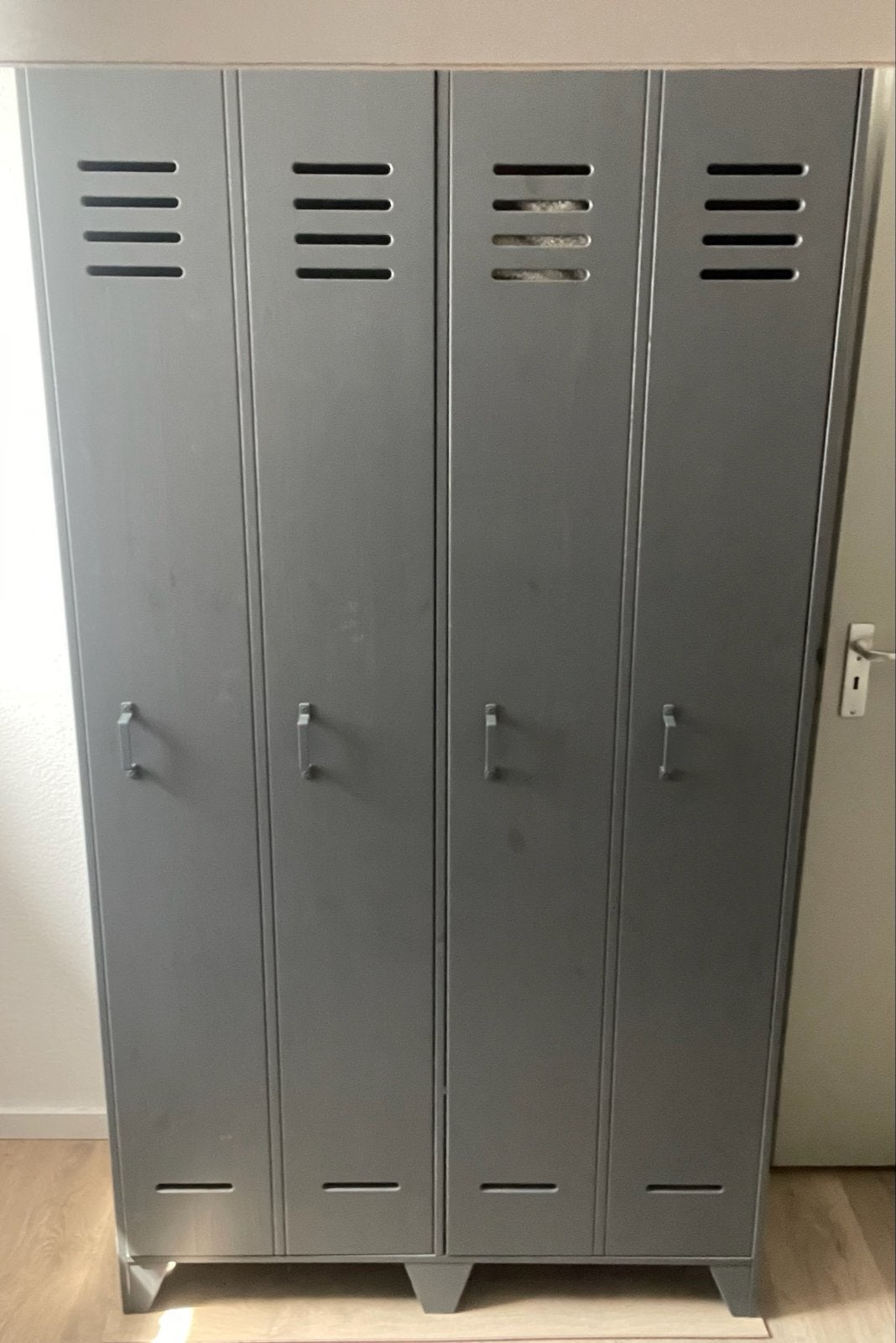 Kledingkast Stijn van Woood - Grijs, Ophalen, Gebruikt, 50 tot 100 cm, 150 tot 200 cm