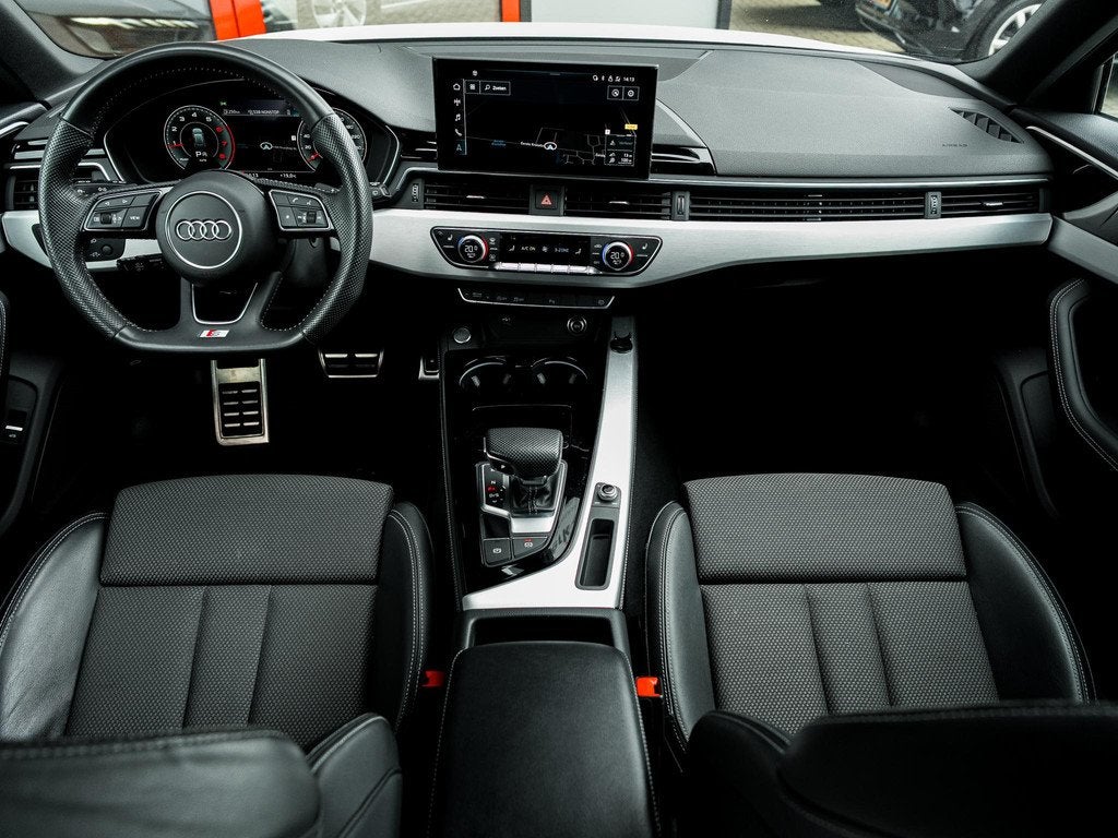 Audi A4 Avant 40 TFSI Launch edition Sport S Line | Stoelver, Auto's, Audi, 12 maanden, Gebruikt, Wit, 84 €/maand
