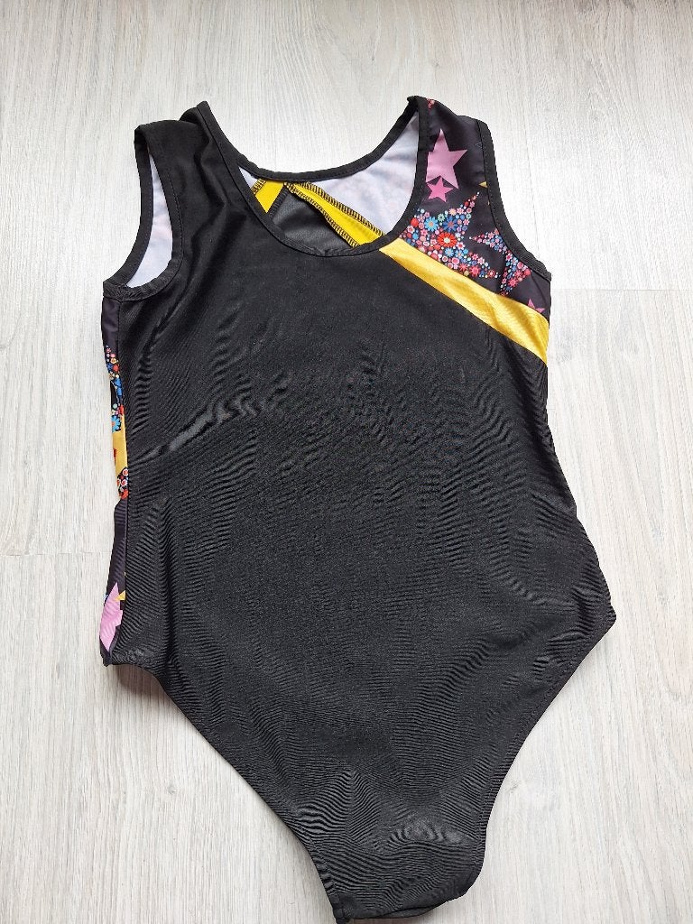 turnpakje, Sport en Fitness, Meerkleurig, Zo goed als nieuw, Turnpak(je), Kindermaat 122 t/m 140