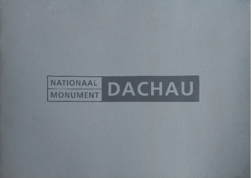 Nationaal Monument Dachau te Amsterdam, Boeken, Tweede Wereldoorlog, M. Verseput, N. Planjer, e.a, Ophalen of Verzenden, Zo goed als nieuw