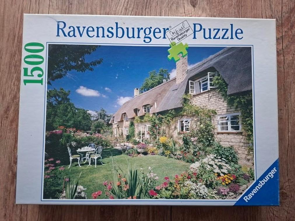 Ravensburger Legpuzzel 1500 Stukjes - Cottage Tuin, Ophalen of Verzenden, 500 t/m 1500 stukjes, Gebruikt, Legpuzzel