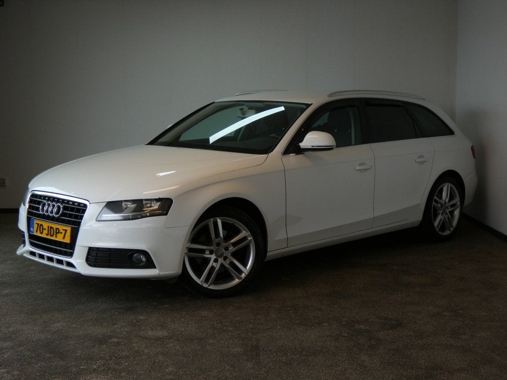 Audi A4 Avant 1.8 TFSI Pro L. bns, Auto's, Gebruikt, 4 cilinders, Wit, Handgeschakeld