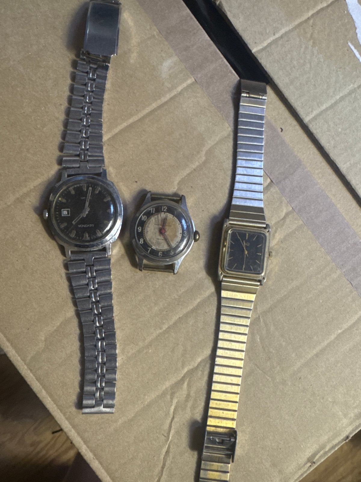 Set van 3 Vintage Polshorloges - Sekonda, Q&Q en onbekend, Overige merken, Staal, Met bandje, Polshorloge