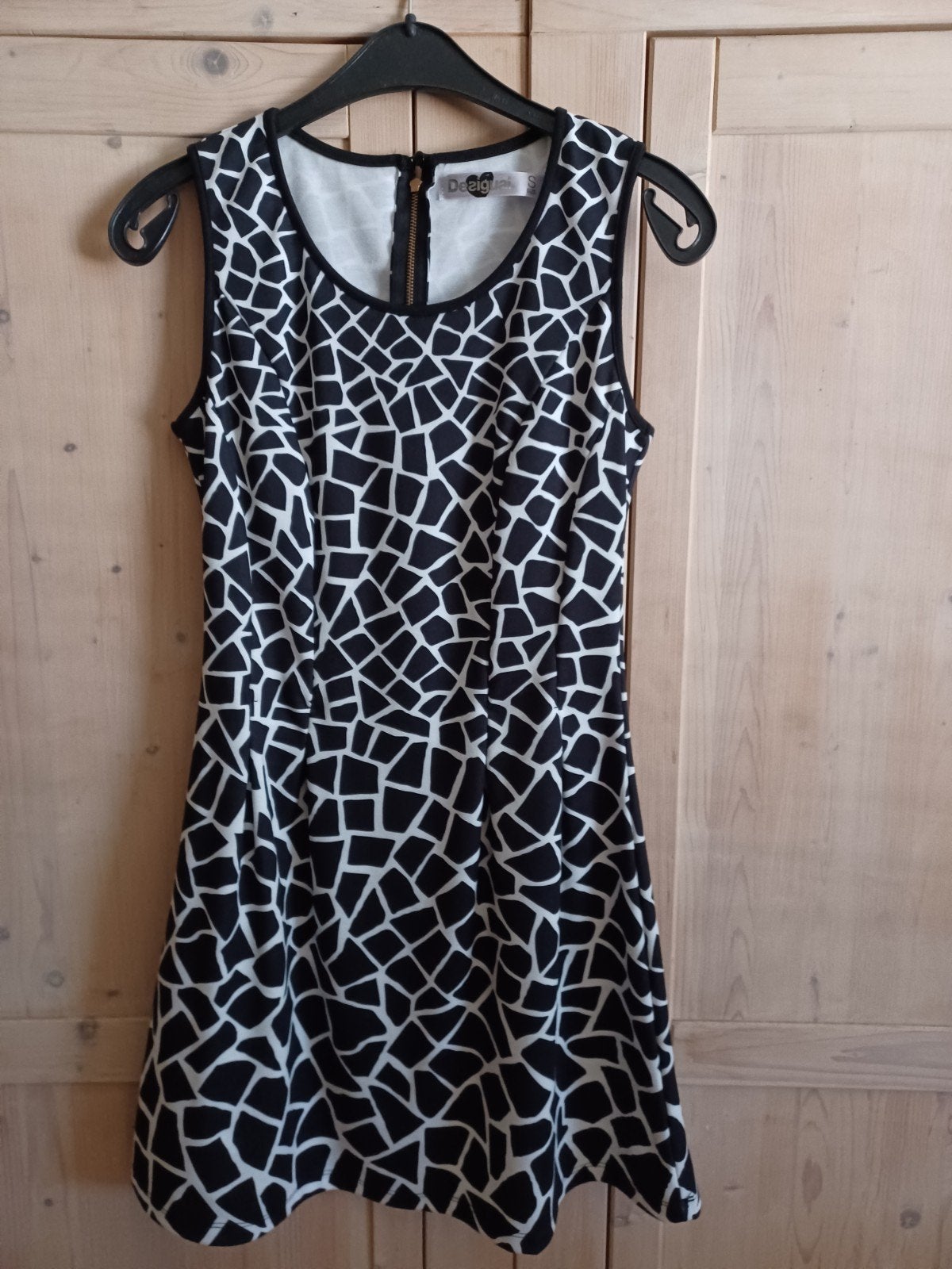 Desigual Jurkje Maat S Zwart-Wit Grafisch Patroon Stretch, Meerkleurig, Nieuw, Ophalen of Verzenden, Boven de knie