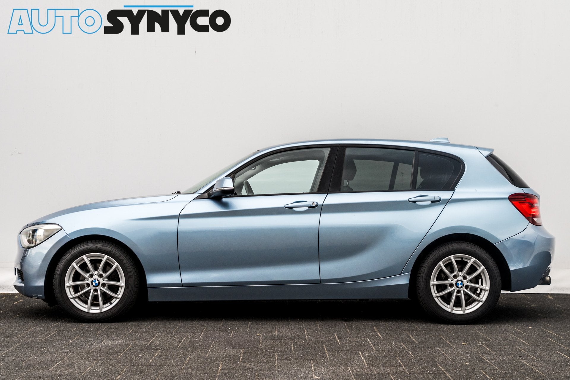 BMW 1-serie 116i Business | Airco | Xenon | Professional rad, Auto's, BMW, Euro 5, Gebruikt, 4 cilinders, Blauw