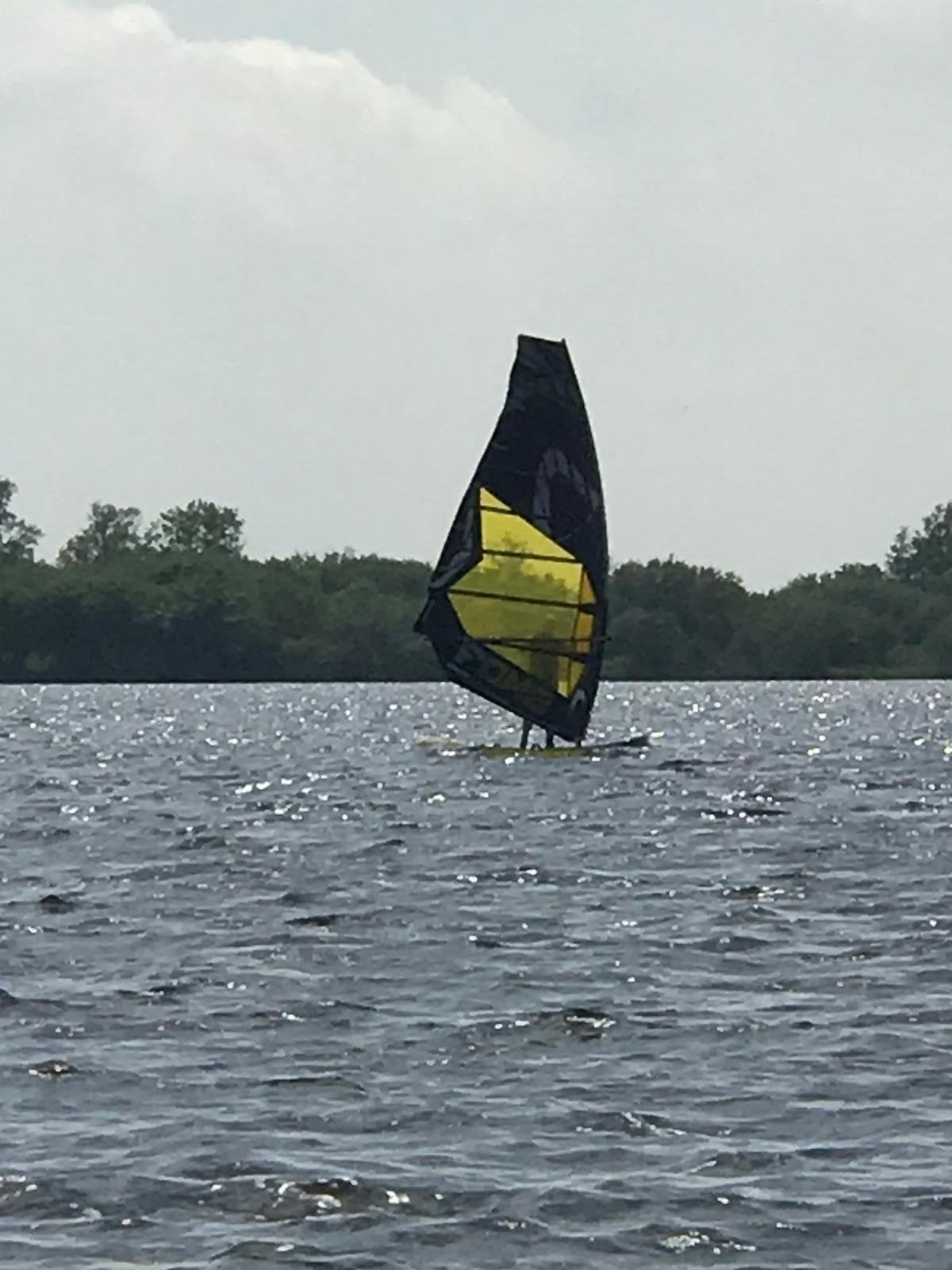 Windsurfzeil Point 7 11 meter inclusief 100% carbon mast, Ophalen of Verzenden, Zo goed als nieuw, Zeil