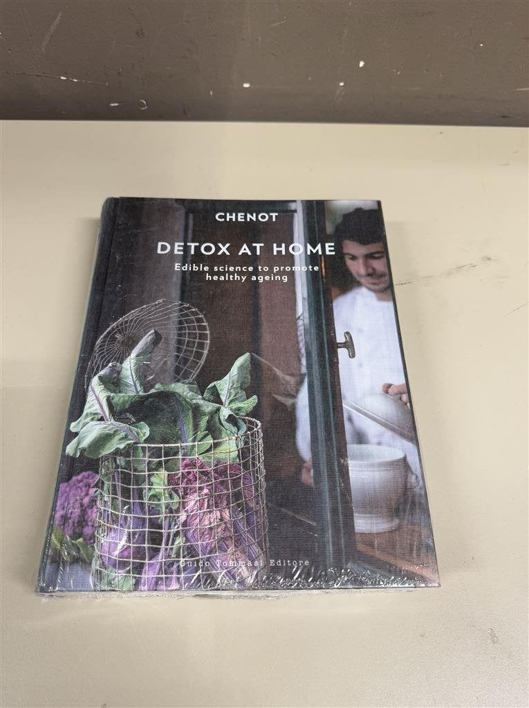 Chenot - Detox at home - boek, Ophalen of Verzenden, Zo goed als nieuw