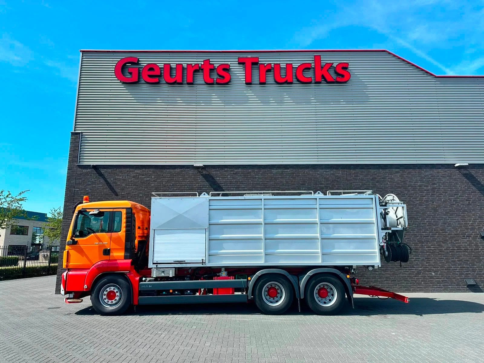 MAN TGS 26.400 6X4 ZUIG/SPOELWAGEN (bj 2015), Achterwielaandrijving, Euro 6, Overige kleuren, Airconditioning