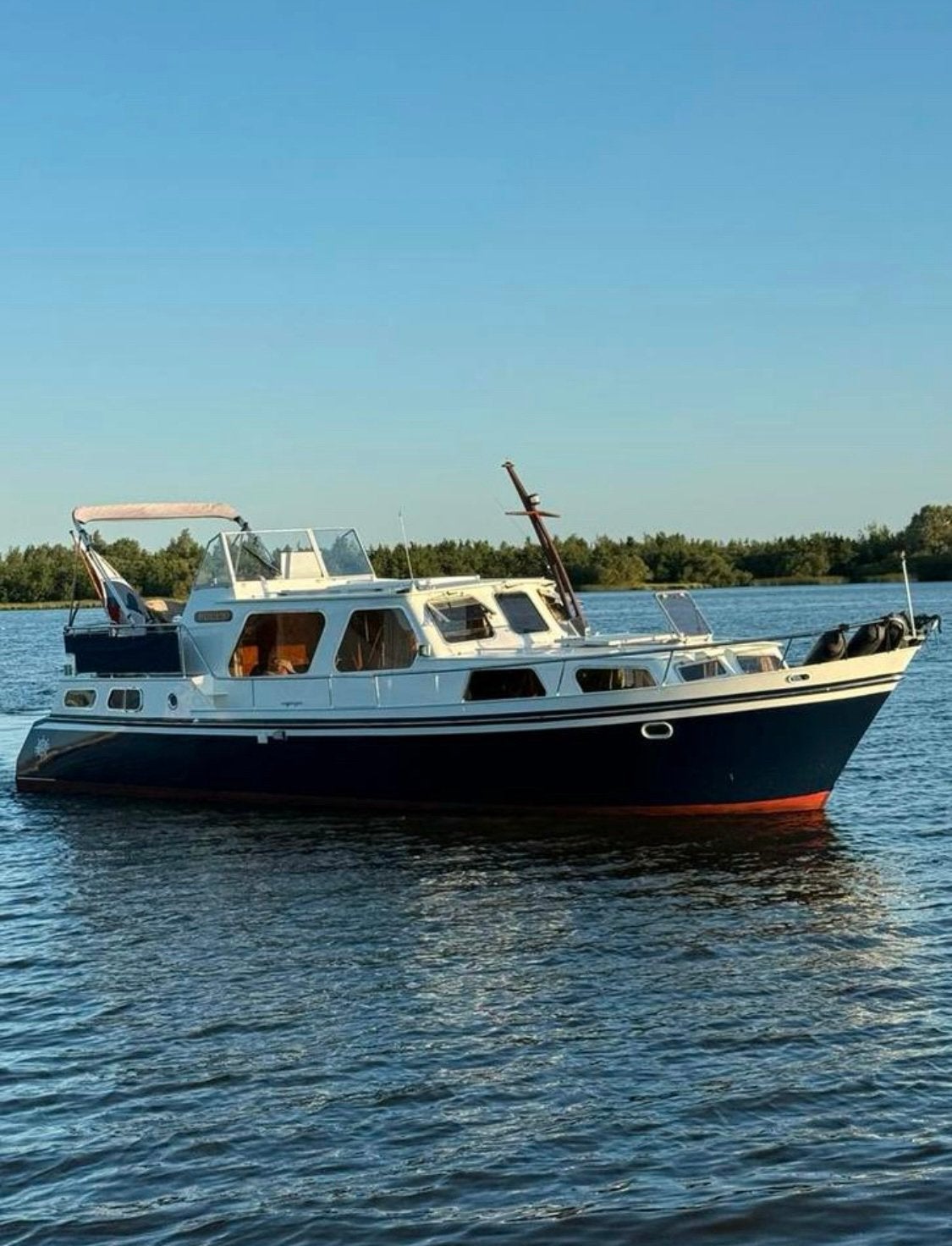 Beja Kruiser 11m - motorboot - in hartje Rotterdam, Overige merken, Gebruikt, 11 m, Binnenboordmotor
