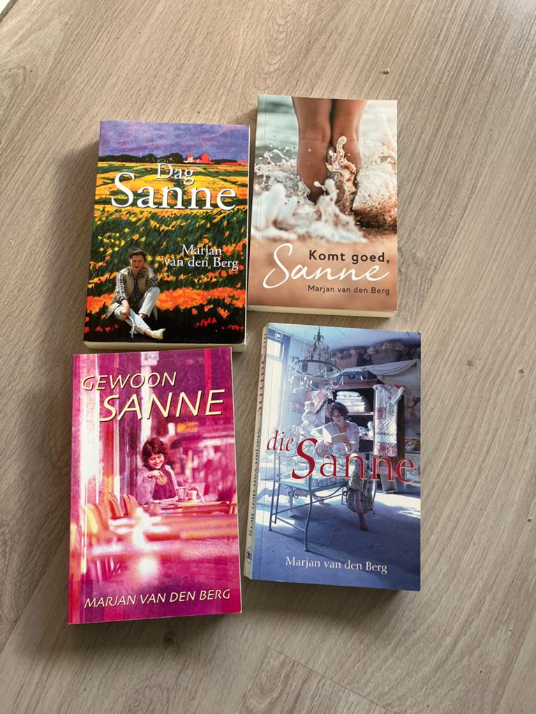 Marjan van den Berg - Sanne serie (4 boeken), Ophalen of Verzenden, Zo goed als nieuw, Spiritualiteit algemeen, Achtergrond en Informatie
