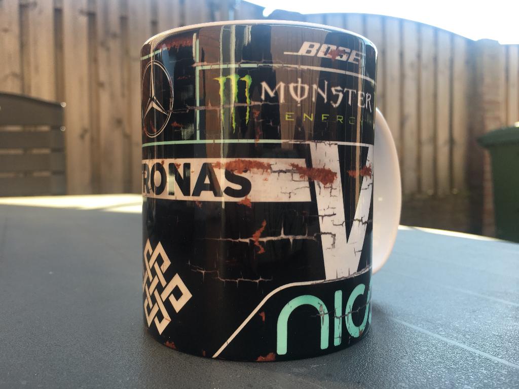 ✅ Nico Rosberg 2016 mok Mercedes AMG Petronas F1 Autosport, Ophalen of Verzenden, Nieuw, Formule 1