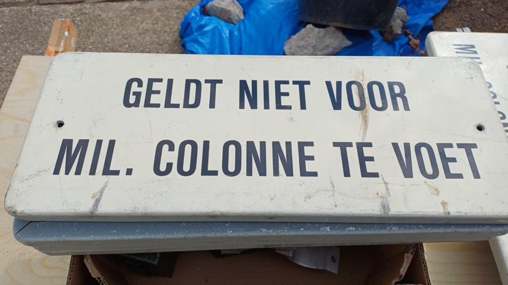 Militair bord, Verzamelen, Militaria | Algemeen, Ophalen of Verzenden, Landmacht, Nederland