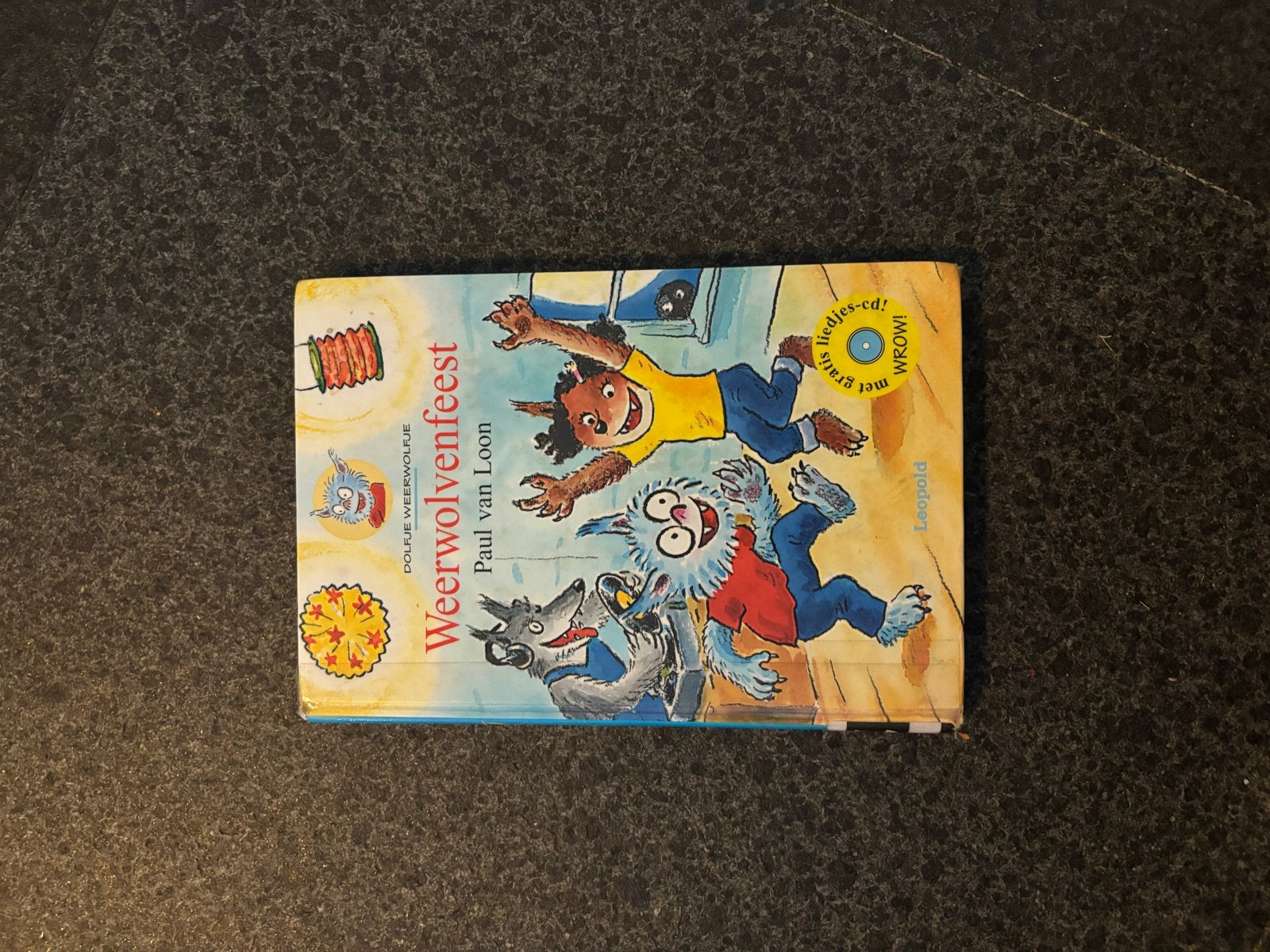 Dolfje Weerwolfje: Weerwolvenfeest - Paul van Loon (met CD), Boeken, Ophalen, Zo goed als nieuw, Fictie algemeen