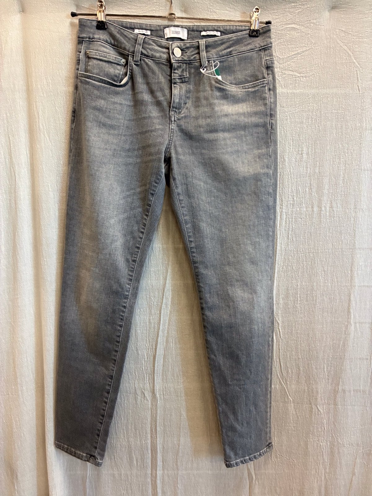 Closed Jeans ,mt 28, Ophalen of Verzenden, Nieuw, Grijs, W28 - W29 (confectie 36)