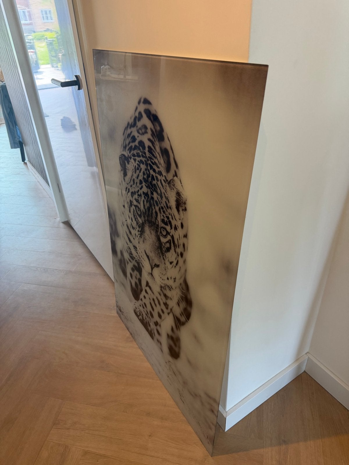Prachtig schilderij van een jaguar op glas, Ophalen, Schilderij, Meerkleurig, Zo goed als nieuw