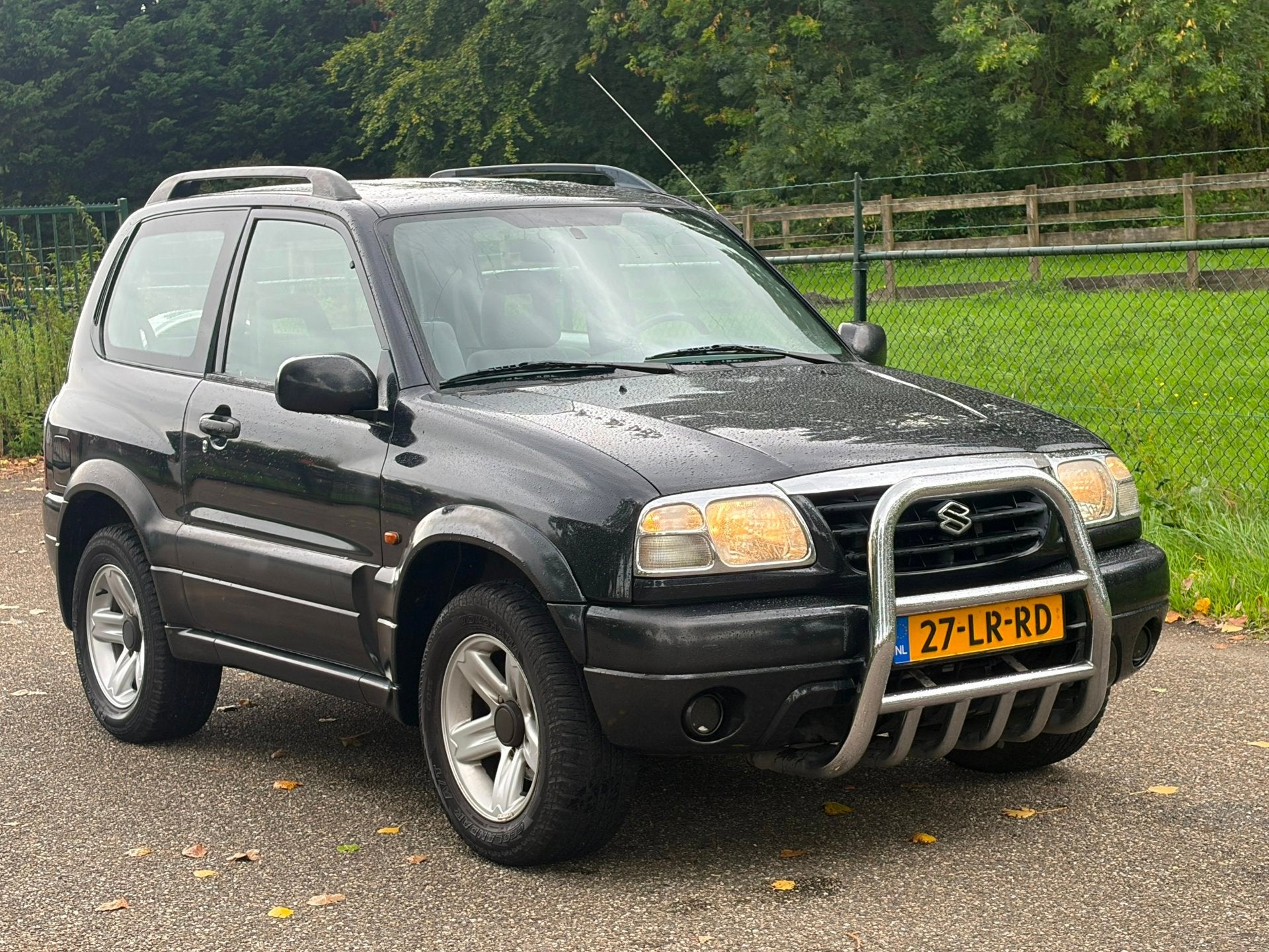 Suzuki Grand Vitara 2.0 Metal Top Wide Body, Auto's, Stof, 4 cilinders, Zwart, Bedrijf