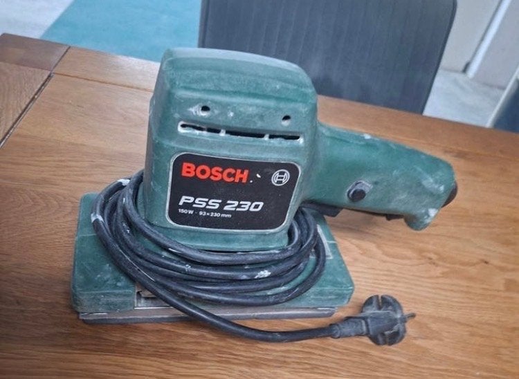 Bosch PSS 230 Vlakschuurmachine - Gebruikt, Ophalen of Verzenden, Gebruikt, Minder dan 600 watt, Vlakschuurmachine