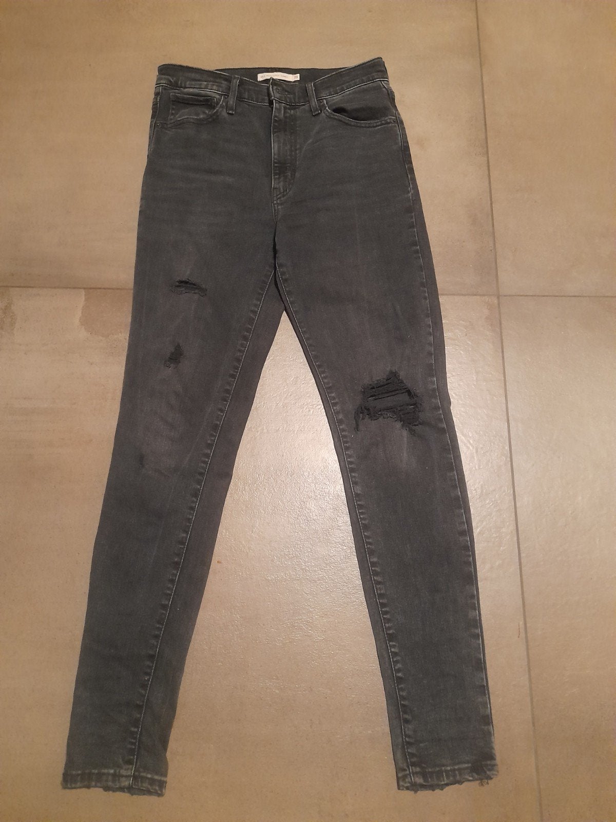Levi mile high super skinny maat 29-30, Levi, Ophalen of Verzenden, Zo goed als nieuw, W28 - W29 (confectie 36)
