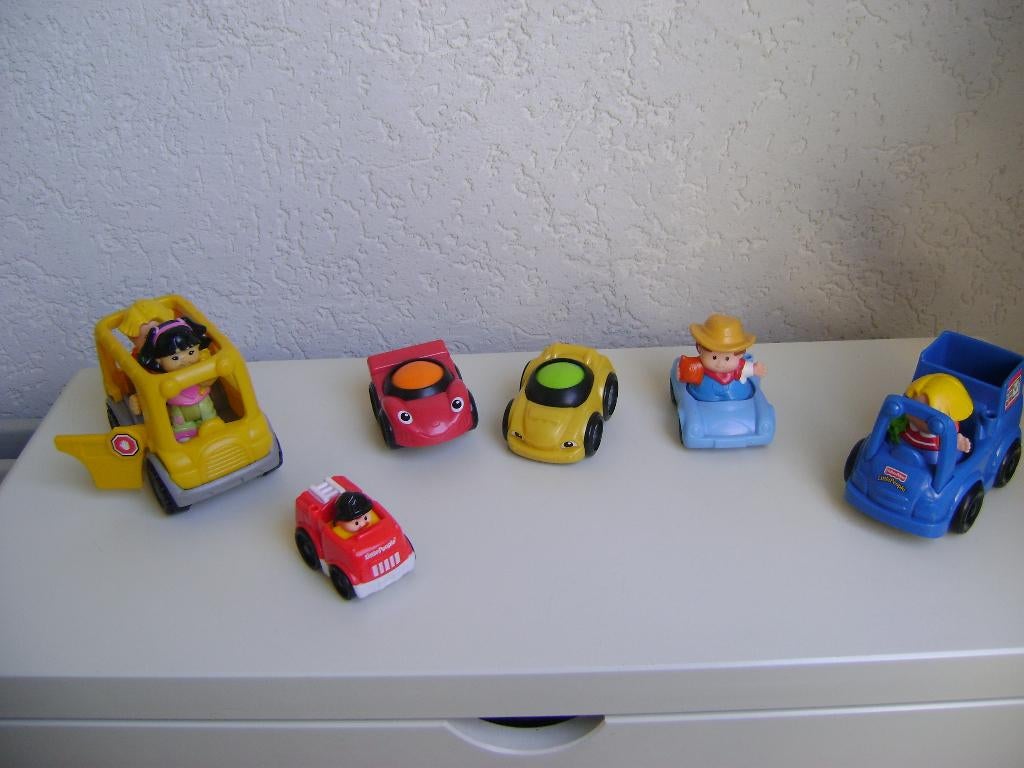 10del fisherprice 6auto,s 4 popjes schoolbus 9hx15brandweer, Ophalen of Verzenden, Zo goed als nieuw, Auto of Voertuig