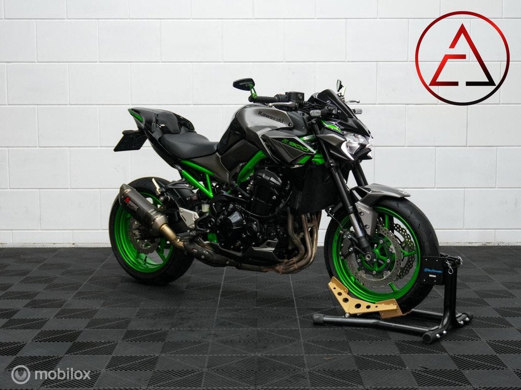 Kawasaki Z900 70kW 2024 | A2-geschikt | 8.980 km, Kawasaki, 948 cc, Bedrijf, Info@kawasaki.nl