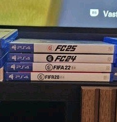 ps4 games ( Fifa 20, Fifa 22, FC 24 en FC 25), Spelcomputers en Games, Ophalen of Verzenden, Zo goed als nieuw, Sport, 3 spelers of meer