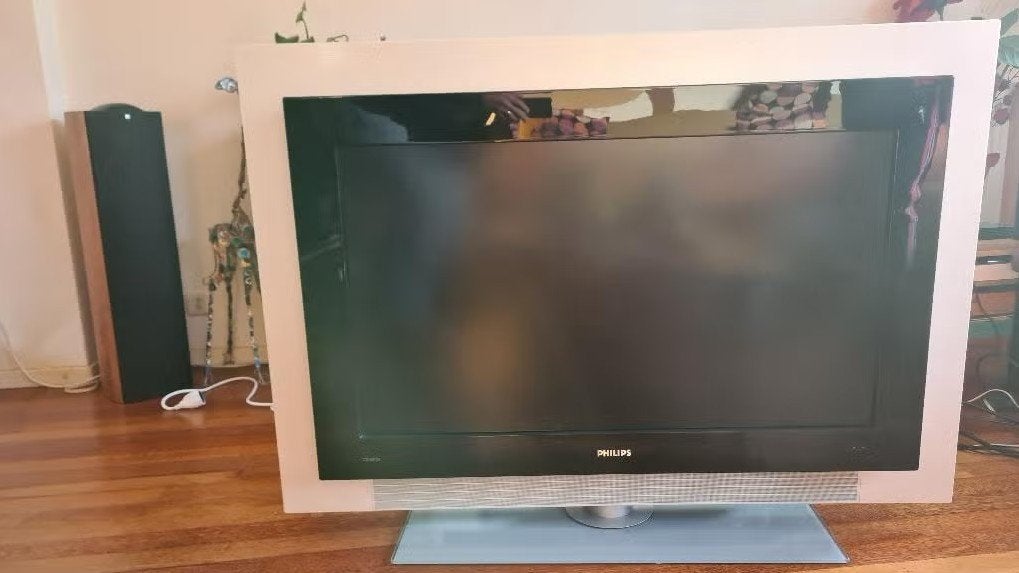 Philips LCD TV 42PF9831 met ambilight, Ophalen, Philips, Gebruikt, 50 Hz