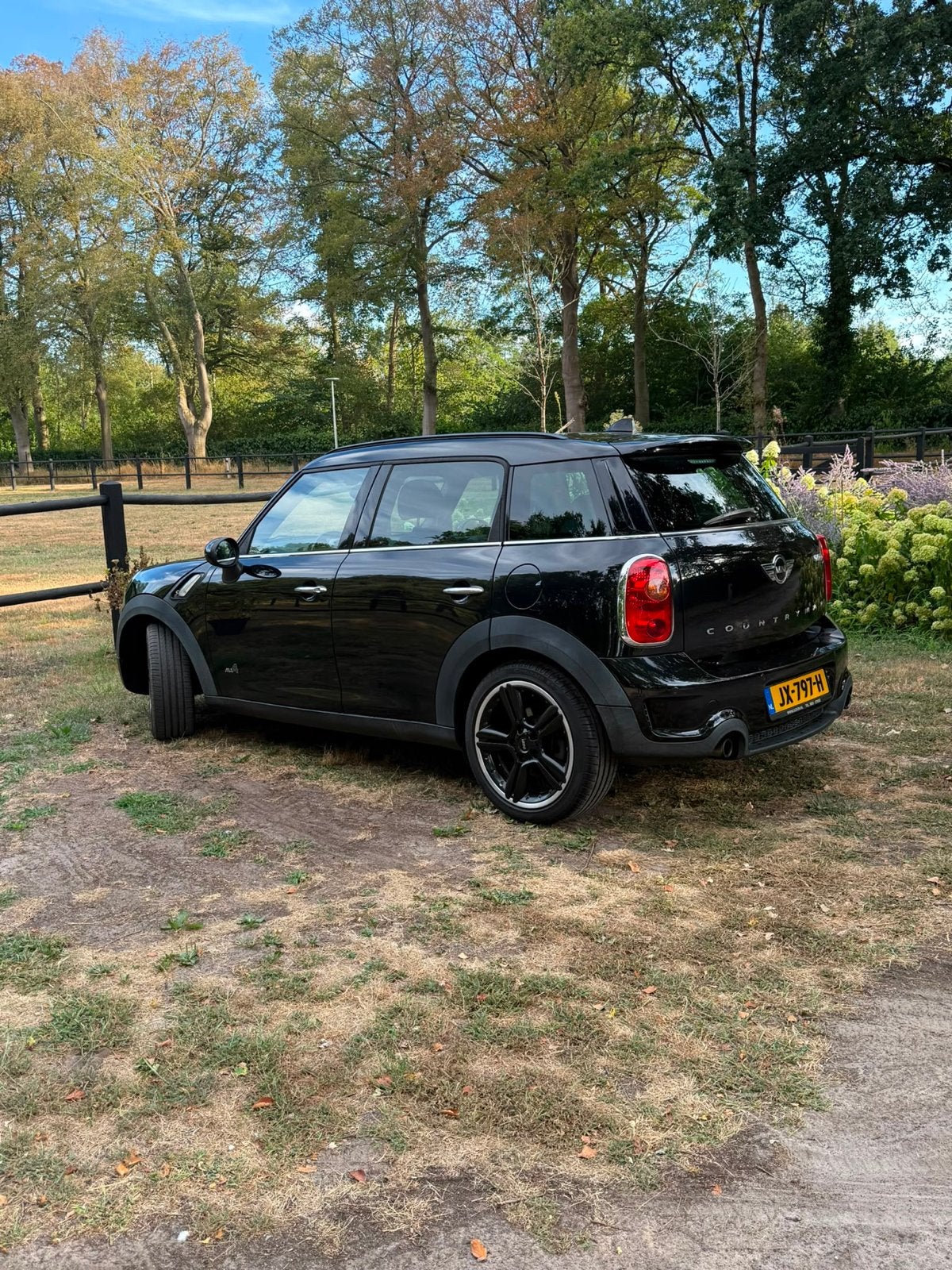 MINI COUNTRYMAN Cooper S All4 zwart, Zwart, 1600 cc, Leder, Handgeschakeld