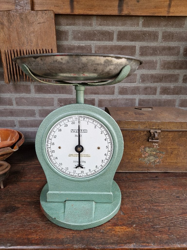 Salter No 50 gietijzeren industriële weegschaal, Ophalen