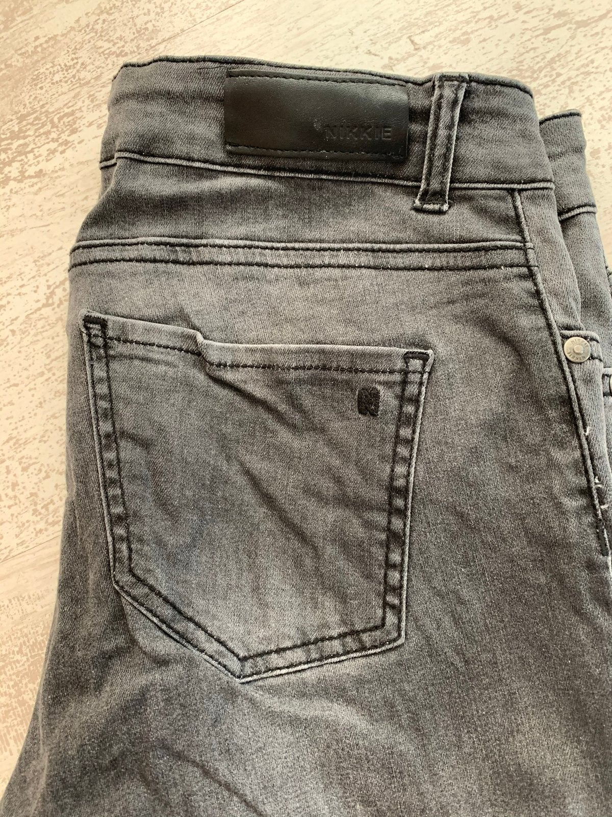 Nikkie Plessen, jeans spijkerbroek zgan maat: 30, Nikkie Plessen, Ophalen of Verzenden, Zo goed als nieuw, W30 - W32 (confectie 38/40)