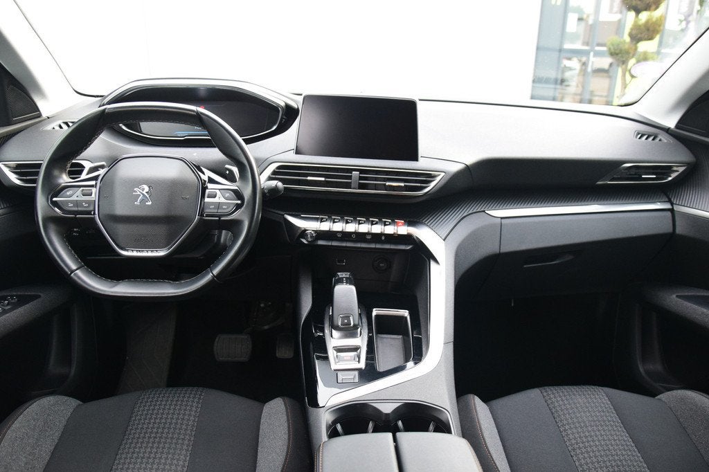 Peugeot 5008 1.2 PureTech Blue Lease Executive 7persoons!, Stof, Gebruikt, 1199 cc, 7 stoelen