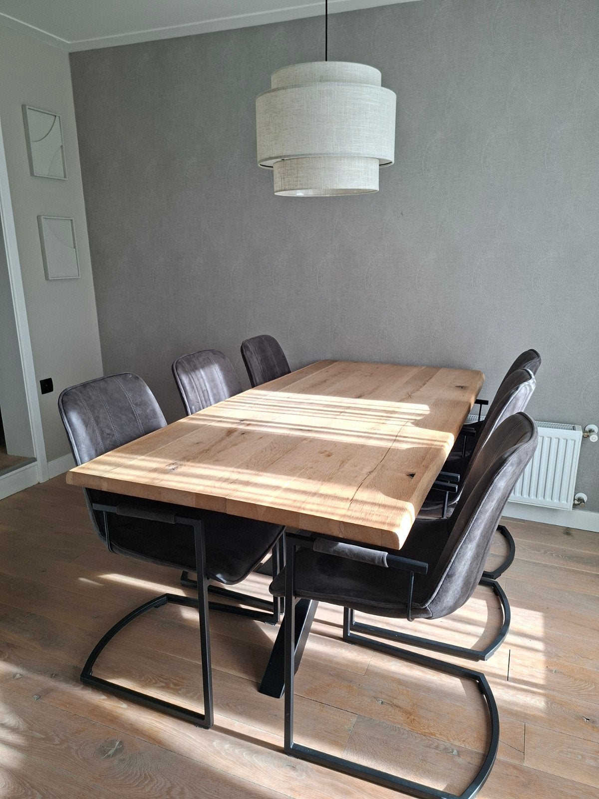 Moderne eetkamerstoel met armleuningen - Grijs stof, Huis en Inrichting, Ophalen, Modern, Industrieel, Zo goed als nieuw, Stof