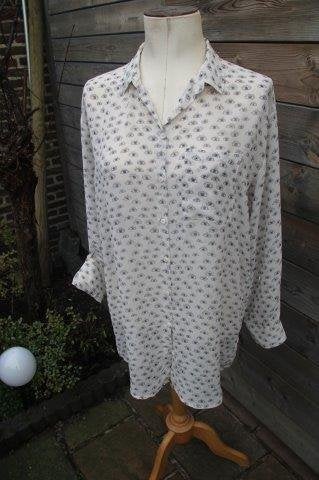 Blouse creme Munthe mt L/XL Vaste prijs OPRUIMING, Beige, Maat 42/44 (L), Ophalen of Verzenden, Zo goed als nieuw