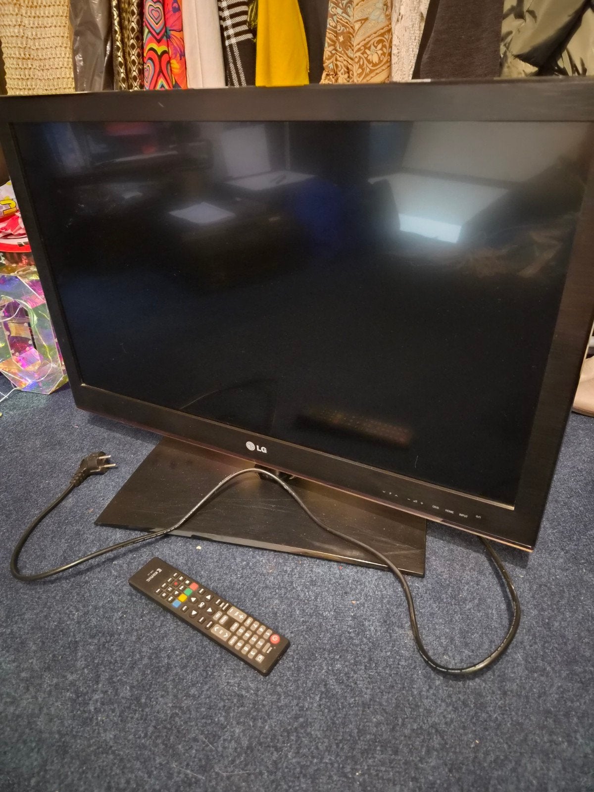 LG 32LV3550 TV - 32 inch Full HD LED-televisie, Ophalen, 50 Hz, 80 tot 100 cm, LG