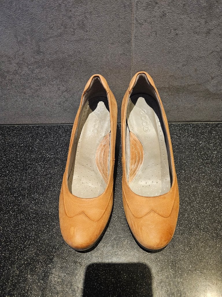 Ecco pumps maat 39 nieuw, Kleding | Dames, Schoenen, Ecco, Pumps, Bruin, Nieuw