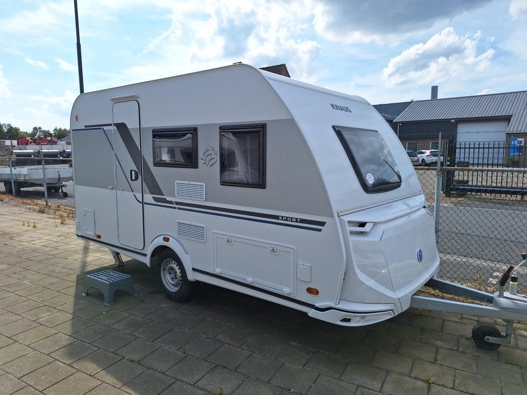 Knaus Sport 400 QD, Dwarsbed, Bedrijf, Treinzit, Tot en met 3