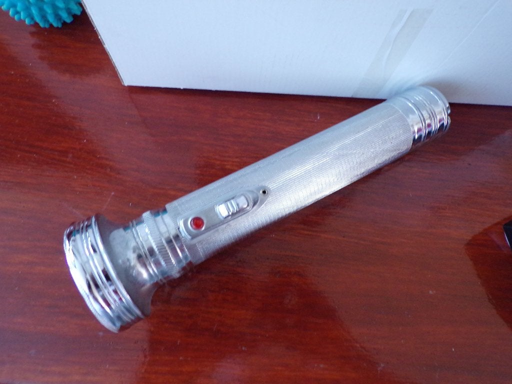 Tiger Head brand zaklamp, Ophalen of Verzenden, Zo goed als nieuw