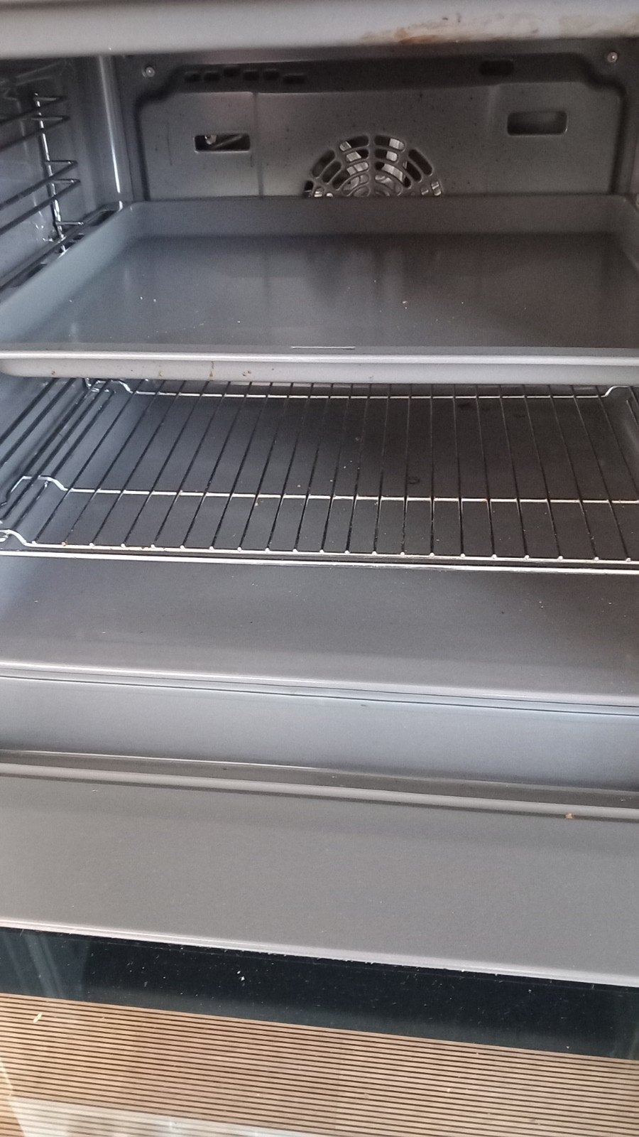 Bosch Vrijstaand Gasfornuis met Oven - Wit, Ophalen, Gebruikt, Hete lucht, 4 kookzones