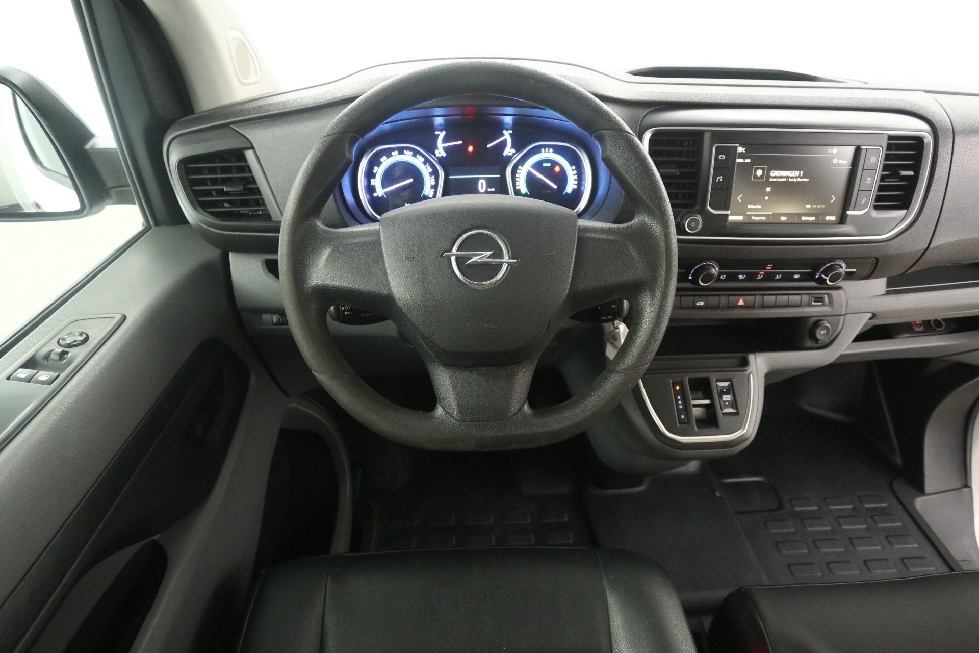 Opel Vivaro-e 75 kWh L2H1 | Snelladen | SOH 87% | Airco | Cr, Auto's, Bestelauto's, Automaat, 136 pk, Gebruikt, Wit
