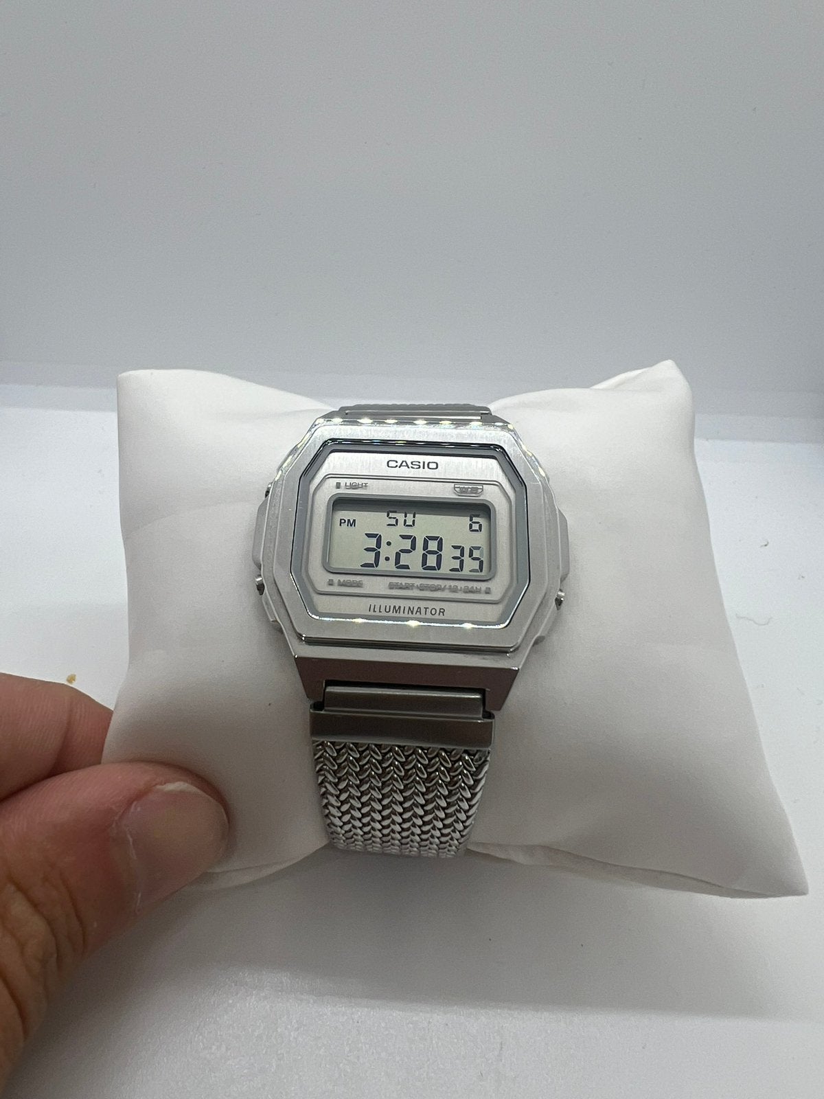 Casio A1000MA-7EF “Mamdani”, 20 of groter, Ophalen of Verzenden, Zo goed als nieuw, Dame