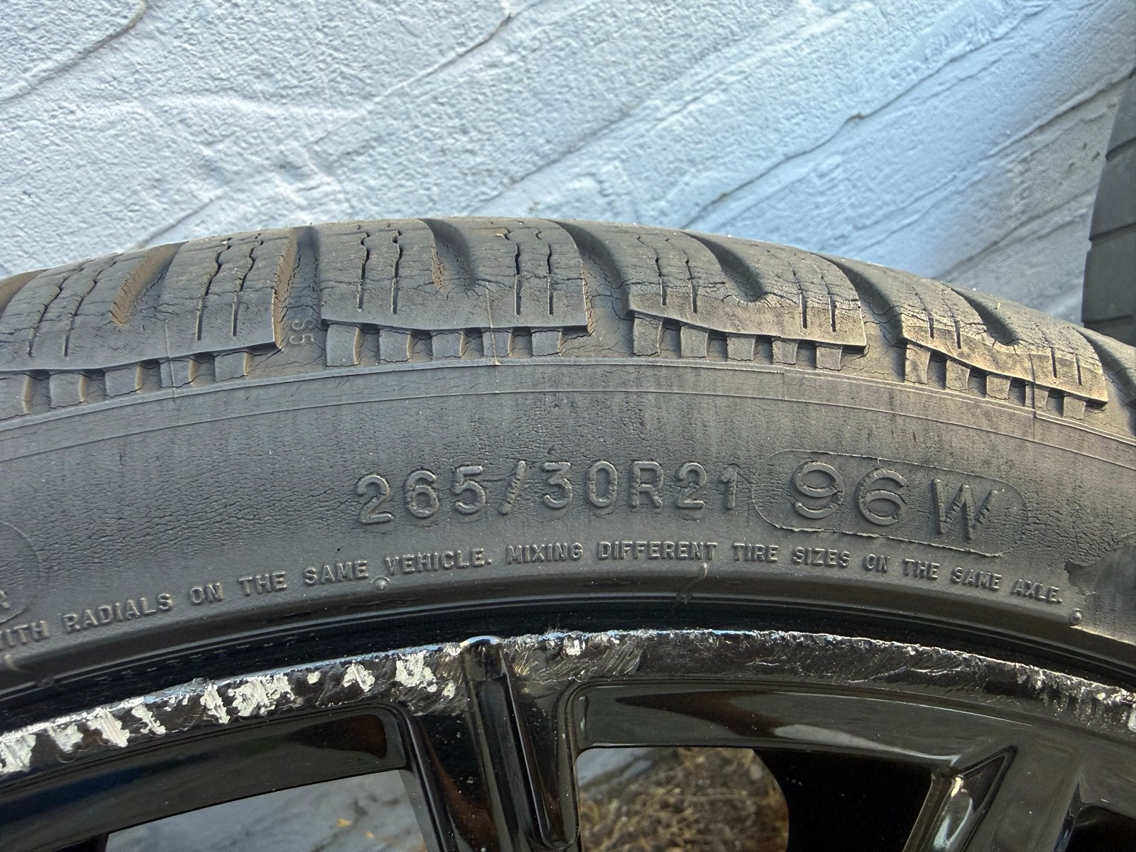 Audi velgen 21 inch met stoeprandschade 265/30R21, Auto-onderdelen, Ophalen, Gebruikt, 265 mm, Banden en Velgen