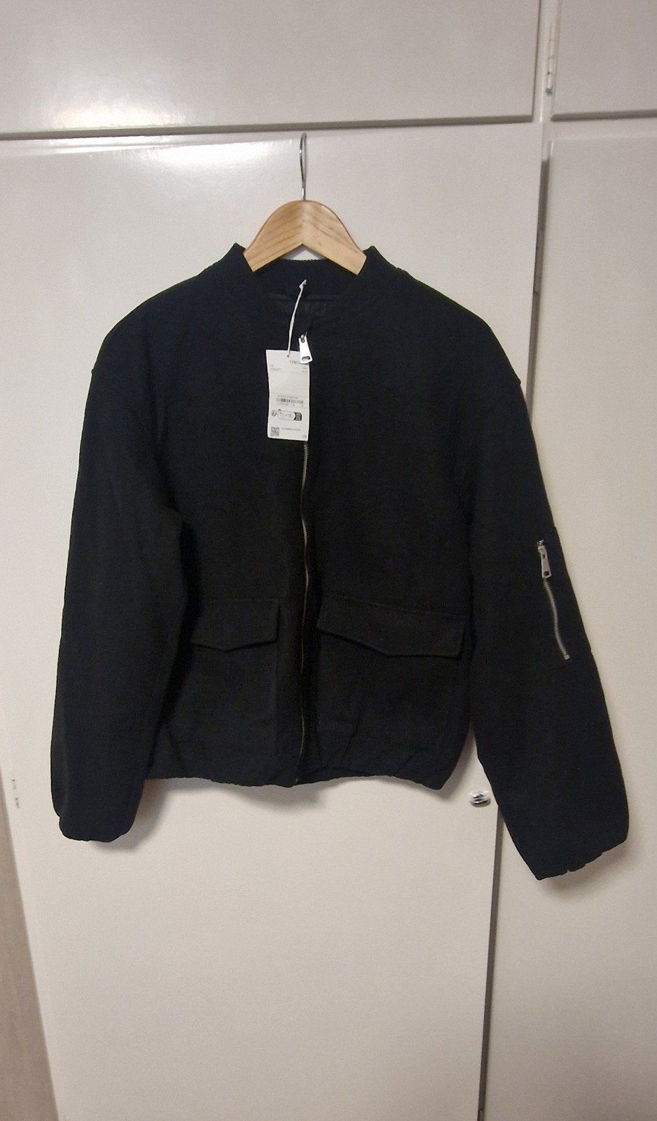 Zwarte Bomberjack C&A Maat 176 - Nieuw met kaartjes, Kleding | Heren, Verzenden, Nieuw, Zwart