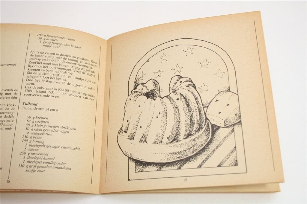 Lekker Bakken Zonder Suiker — Recepten [Kleine Aarde], Boeken, Ophalen of Verzenden, Gelezen, Nederland en België
