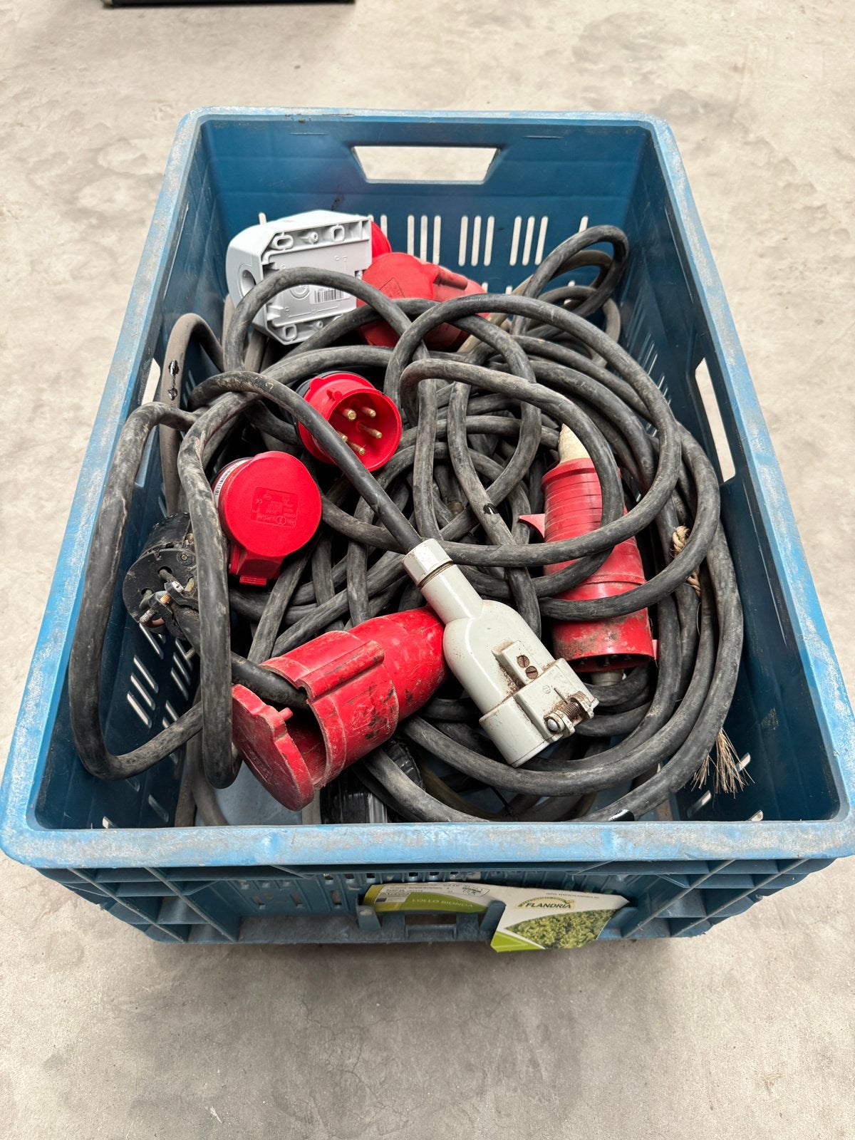 380 volt kabels en verbindingen, Ophalen, Gebruikt